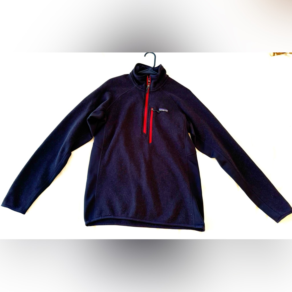 Patagonia Men’s Better Sweater 1/4 Zip, Navy With Red Zipper, Size Medium.